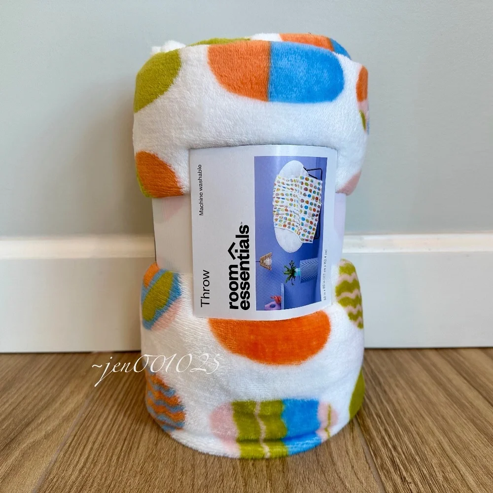 Easter Eggs Printed Plush Throw Blanket Multicolor Spring - Room Essentials